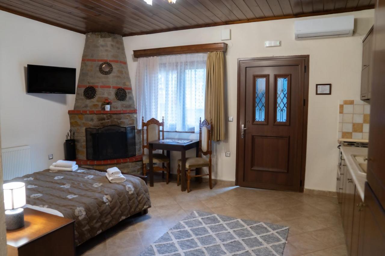 Παραδοσιακός Ξενώνας Ραχάτι Órma Kültér fotó