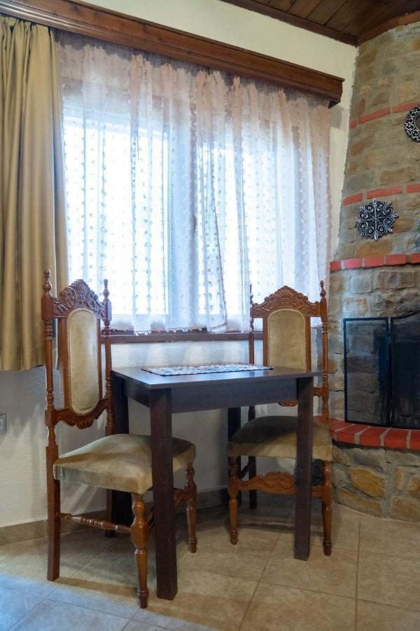 Παραδοσιακός Ξενώνας Ραχάτι Órma Kültér fotó